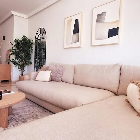 Apartament And Sun